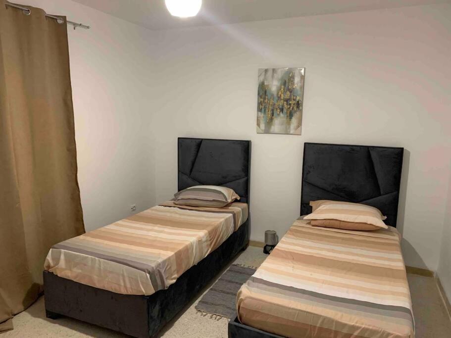 Appartement 5 Lits Climatise Salon 2Chambres Cuisine Equipee Sdb Staoueli Dış mekan fotoğraf